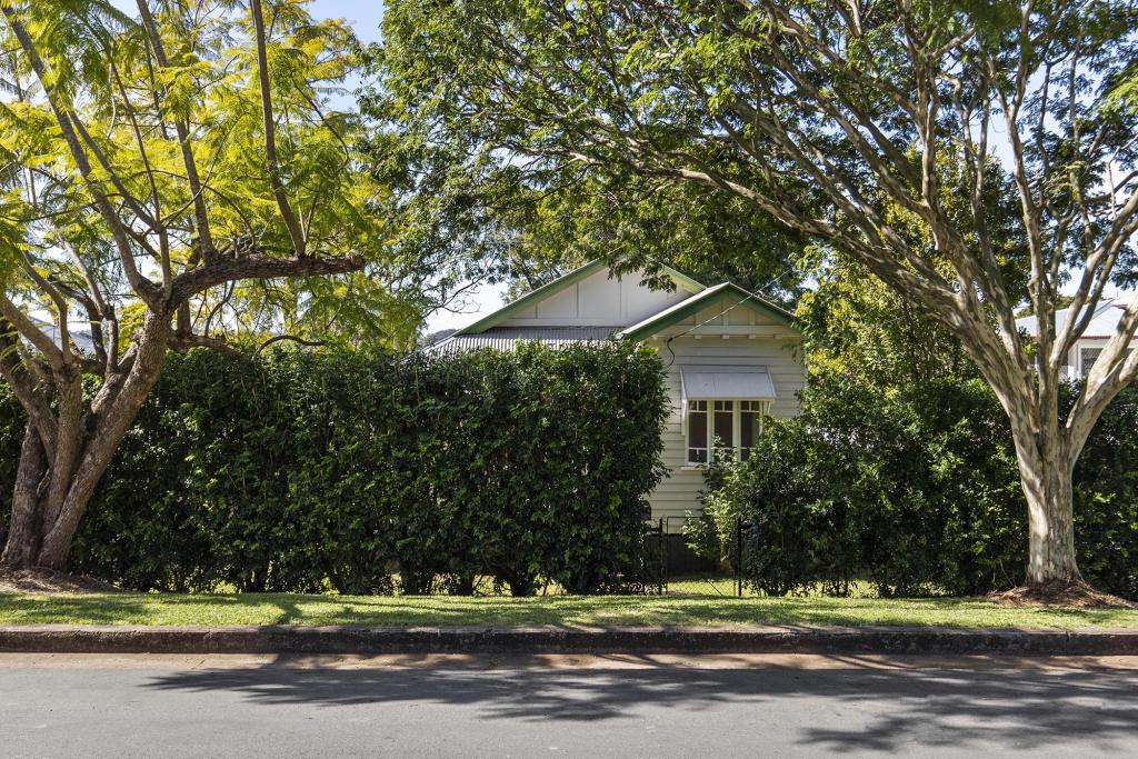 113 GROVELY TCE, MITCHELTON, QLD 4053