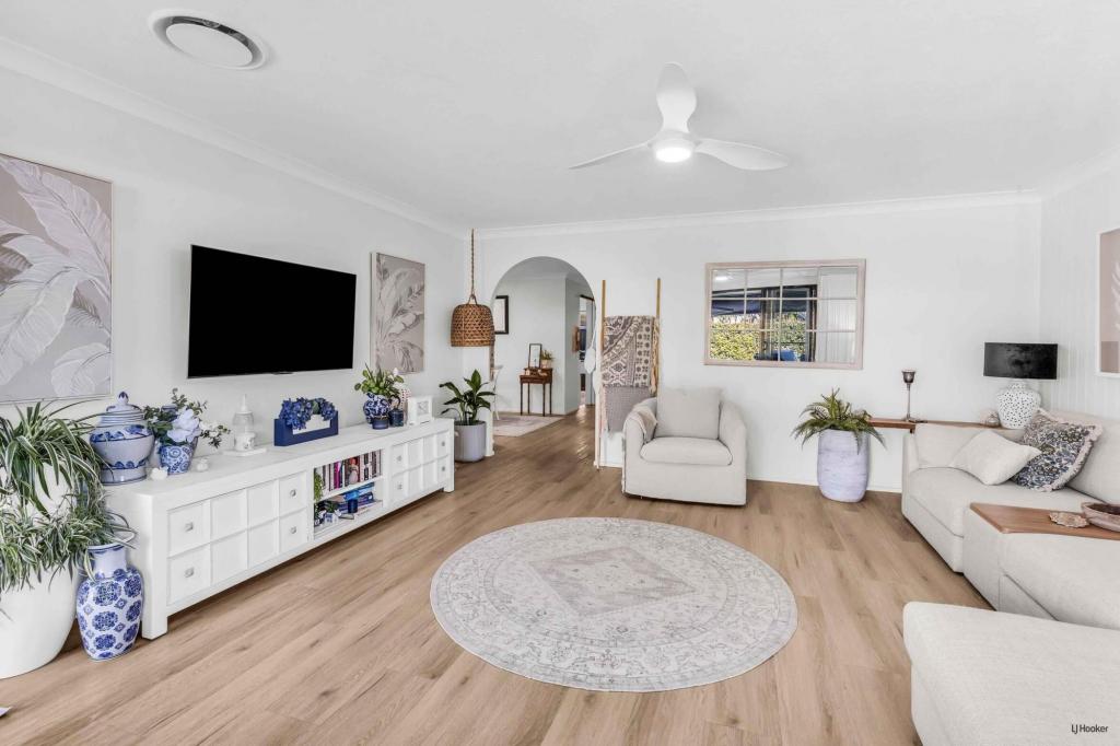 2/3 Snowgum Ct, Burleigh Waters, QLD 4220