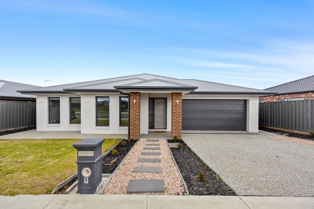 9 Mcgeachin St, Lucas, VIC 3350