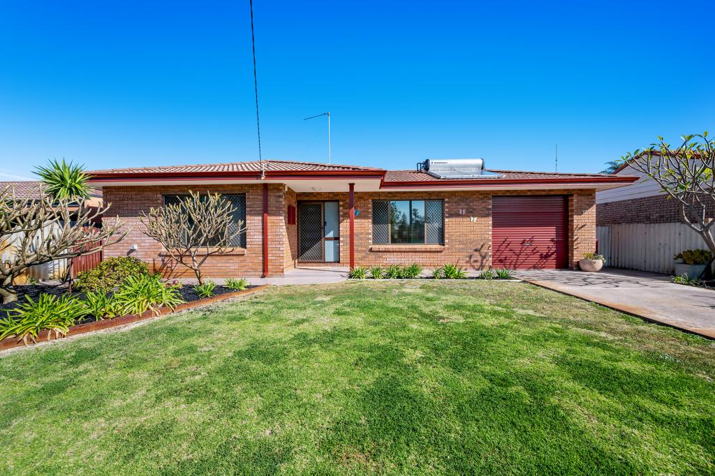 17 SMYTHE CRES, SOUTH BUNBURY, WA 6230