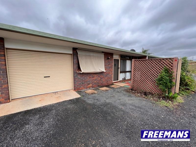 2/4 Booth St, Kingaroy, QLD 4610