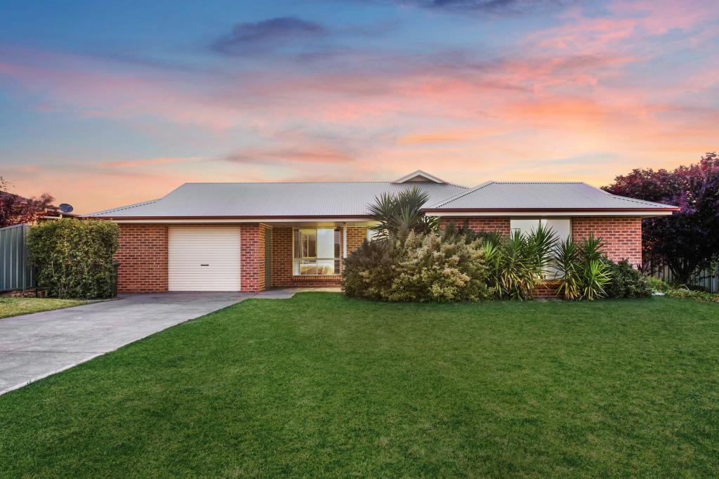 82 White Cir, Mudgee, NSW 2850