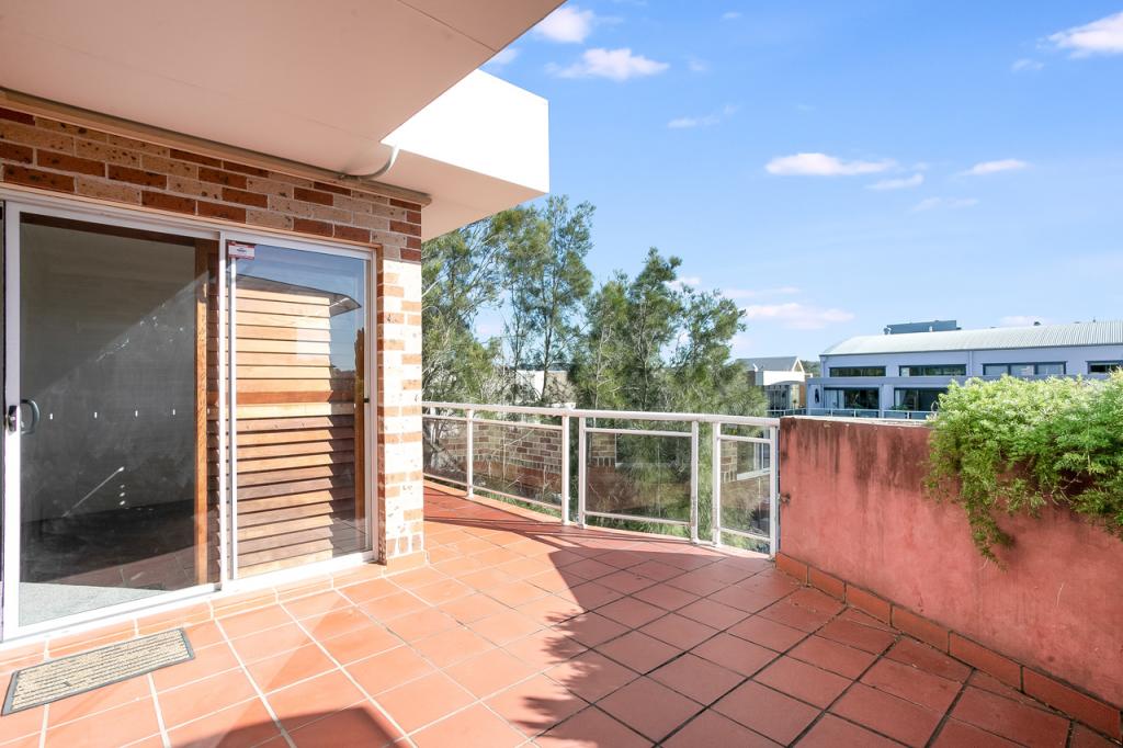 9/13 LAGOON ST, NARRABEEN, NSW 2101