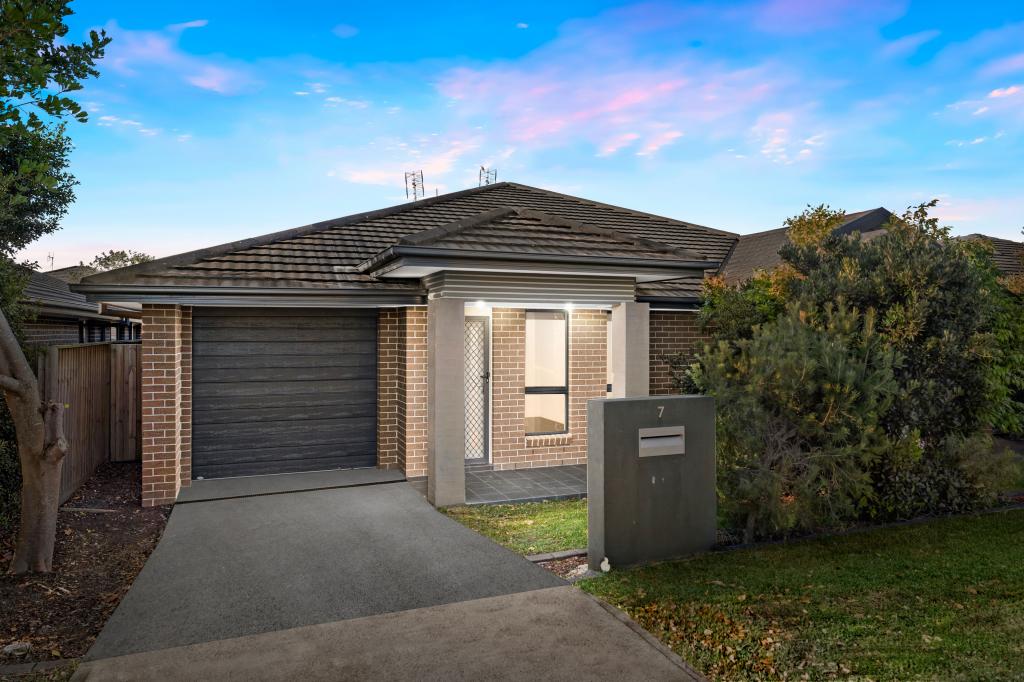 7 Snipe St, Fletcher, NSW 2287
