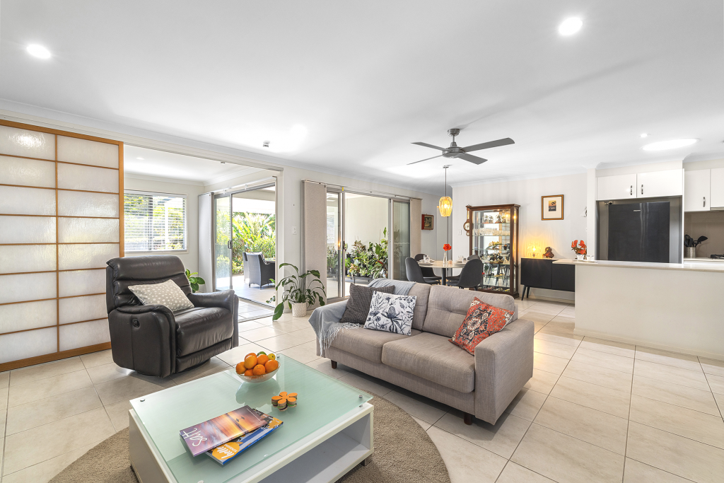 2/15 RAINFOREST SANCTUARY DR, BUDERIM, QLD 4556