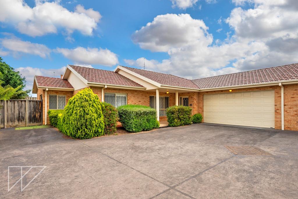 2/15 Banksia St, Warragul, VIC 3820
