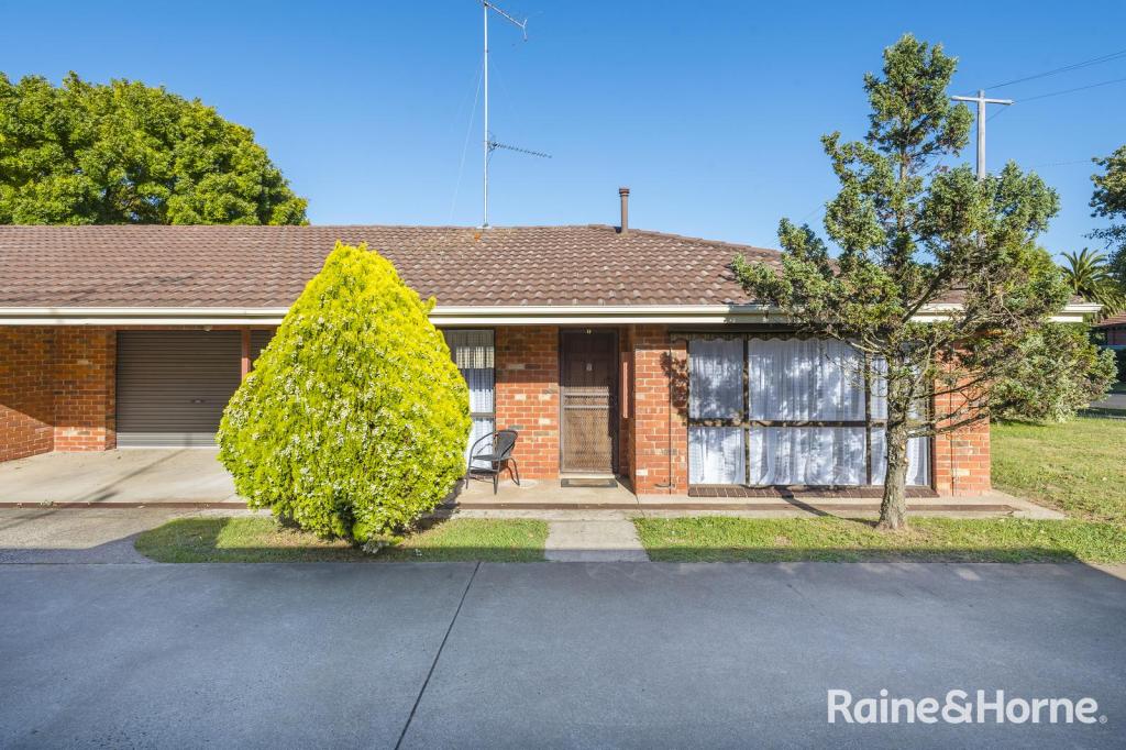 1/2 Leete St, Kyneton, VIC 3444