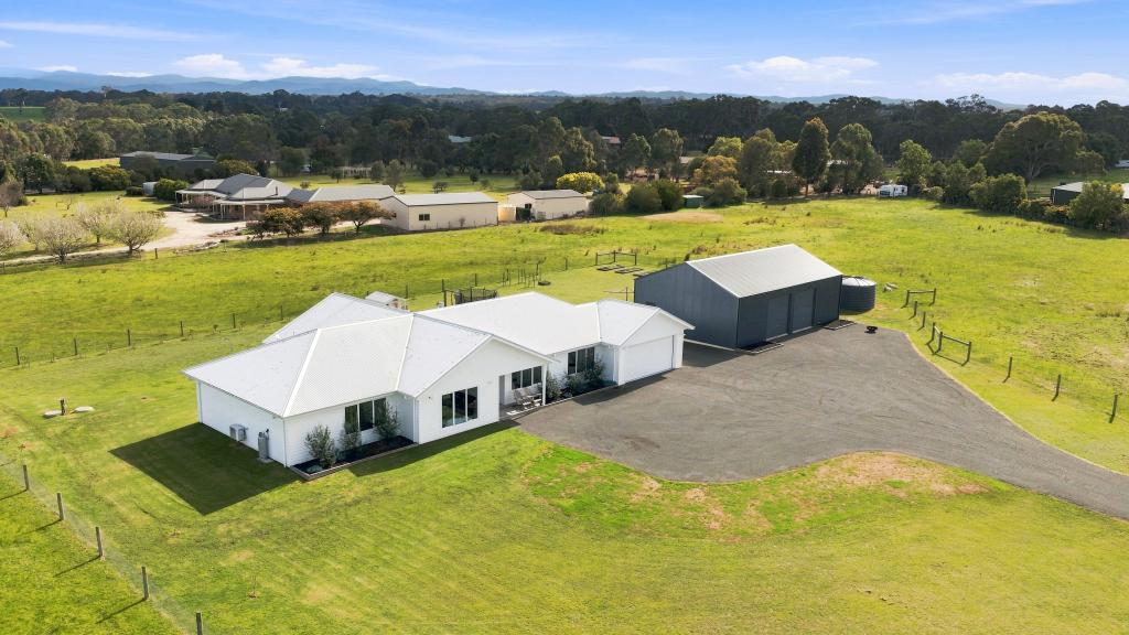 48 Josharc Ct, Stratford, VIC 3862