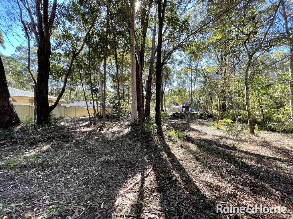 5 SWAN PDE, RUSSELL ISLAND, QLD 4184