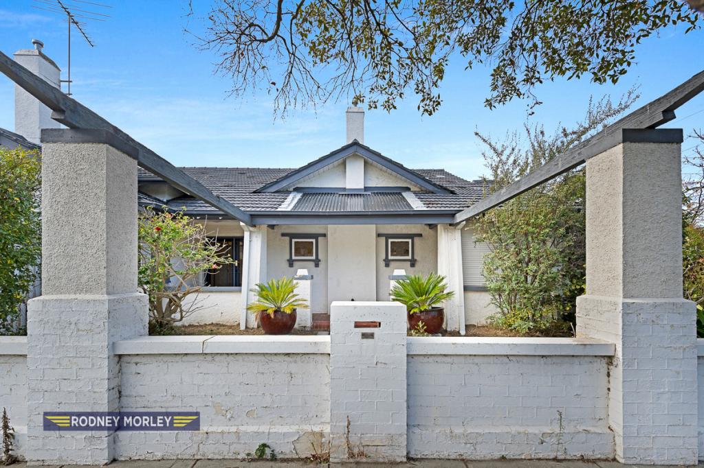 385 Glen Eira Rd, Caulfield North, VIC 3161