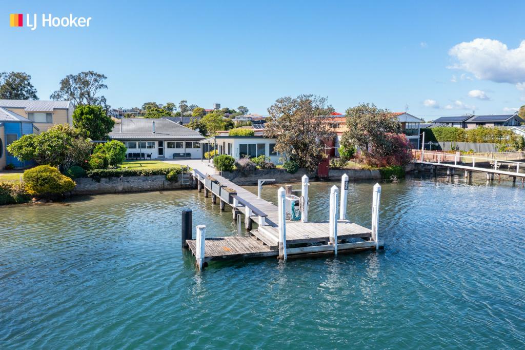 19 Adelaide St, Greenwell Point, NSW 2540