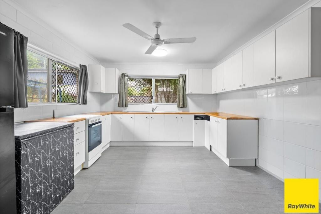 2/26 LAKE PLACID RD, CARAVONICA, QLD 4878