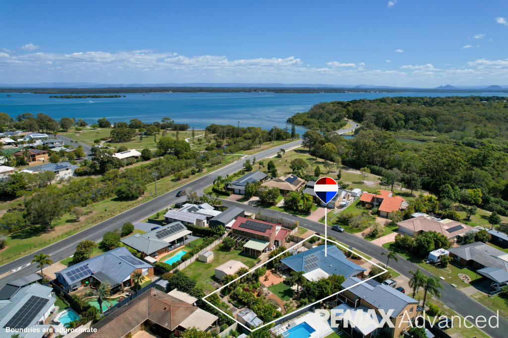 10 Flamingo Dr, Banksia Beach, QLD 4507