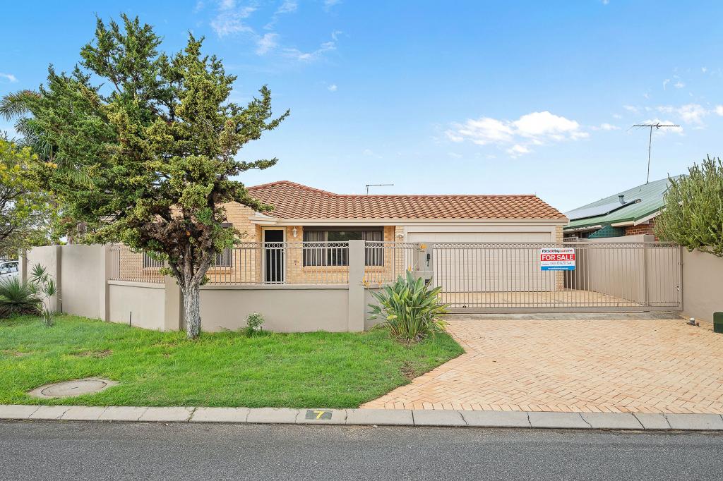 7 Worlanna Mews, Quinns Rocks, WA 6030