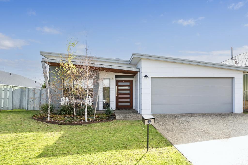 16 Tamarix Cres, Margaret River, WA 6285