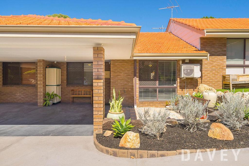 2/9 Dover Rd, Scarborough, WA 6019
