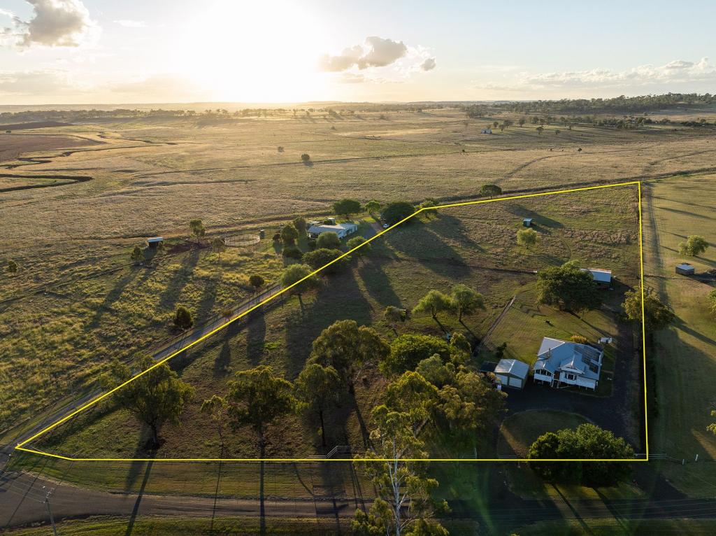 13 Louttit Ct, Gowrie Mountain, QLD 4350