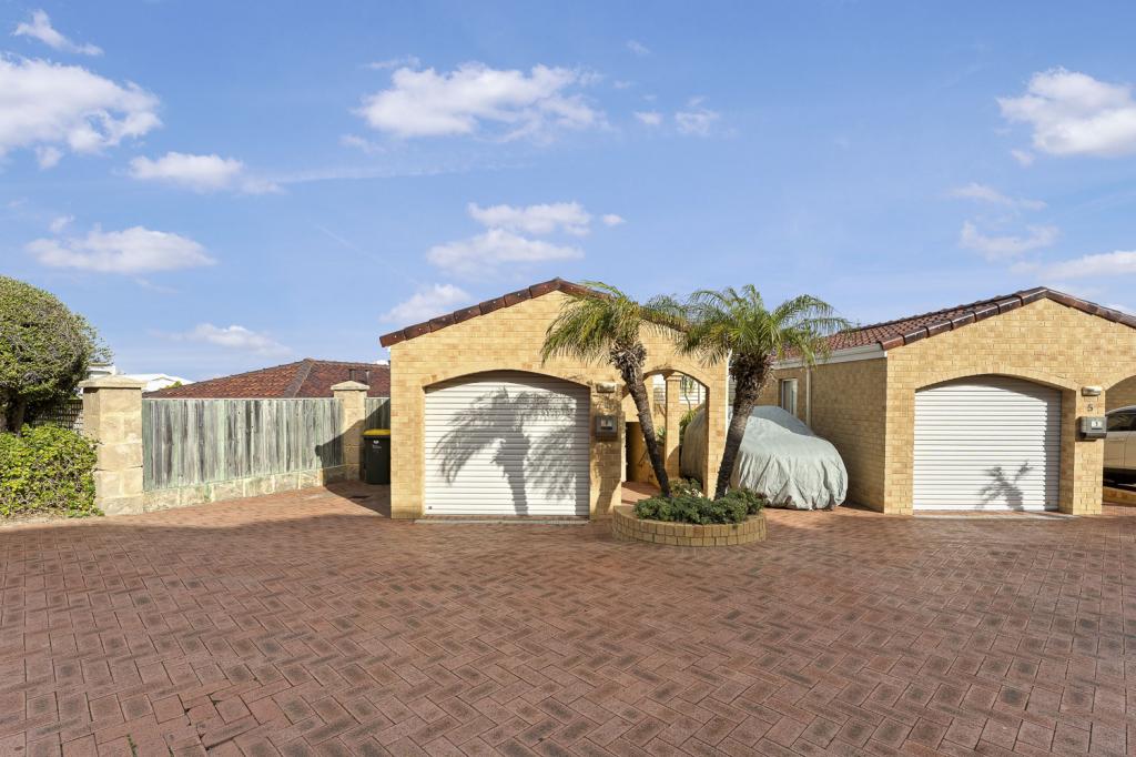 6/8 Toulon Cir, Mindarie, WA 6030