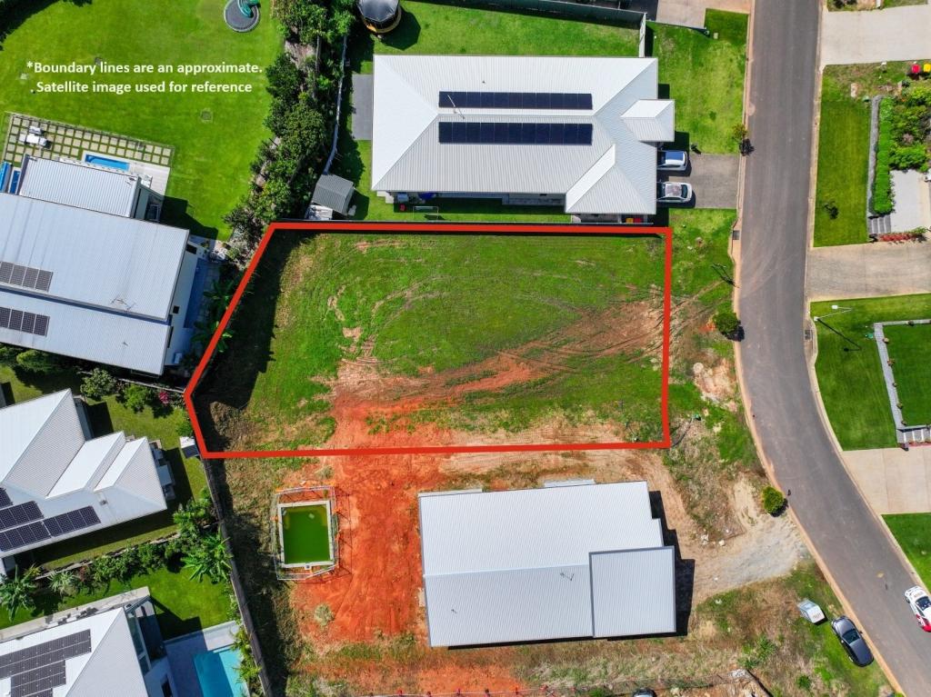 12 Kingfish St, Kanimbla, QLD 4870