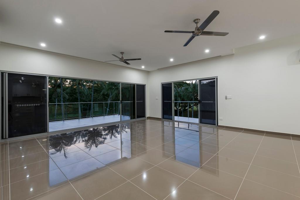 1/4 Melville St, The Gardens, NT 0820