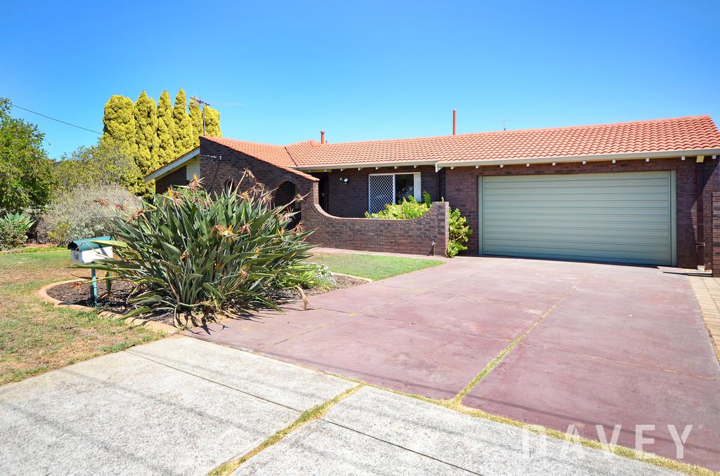 18 Beckington Way, Karrinyup, WA 6018