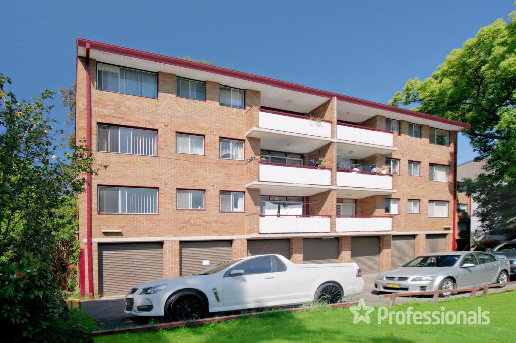 10/127 The Crescent, Fairfield, NSW 2165