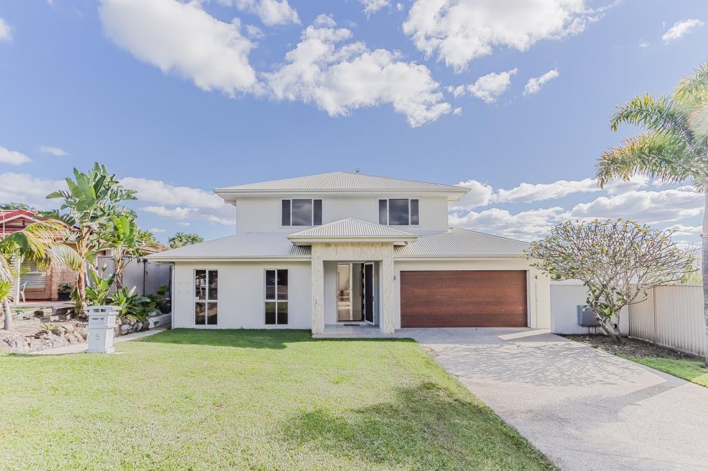 5 Suffolk Pde, Pottsville, NSW 2489
