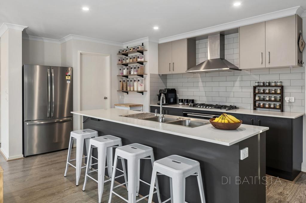 12 Ashnova St, Kalkallo, VIC 3064