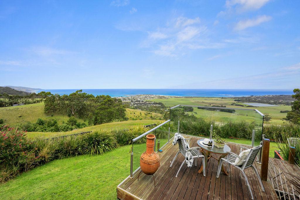 295 Montrose Ave, Apollo Bay, VIC 3233