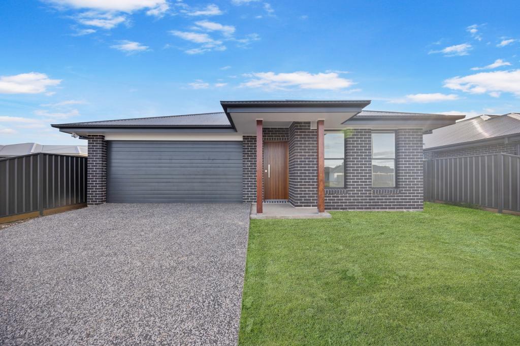 12 MOORE ST, MUDGEE, NSW 2850