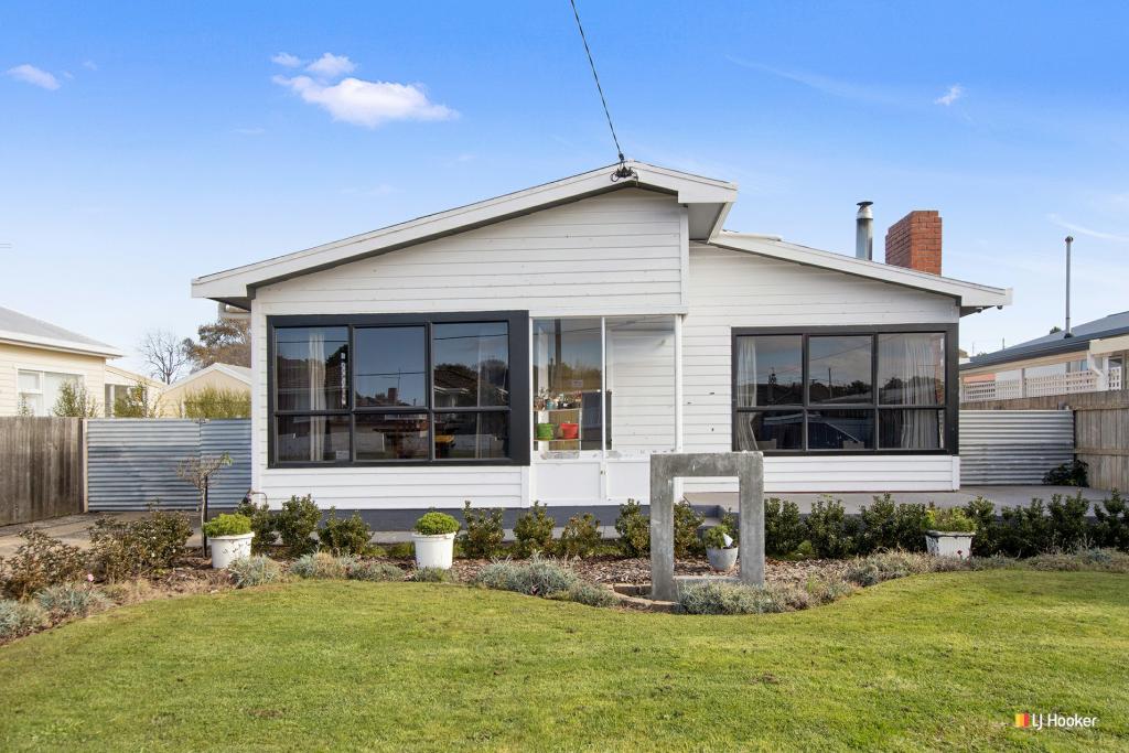 11 Sorell St, Devonport, TAS 7310