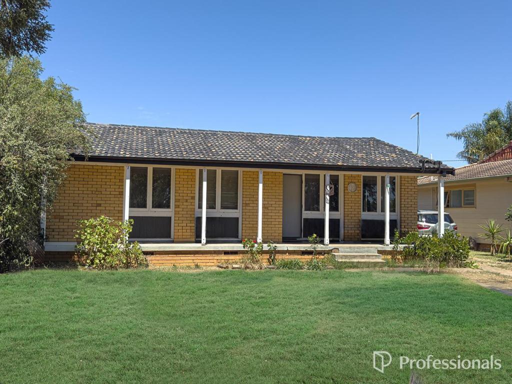 44 TINGIRA AVE, WEST TAMWORTH, NSW 2340