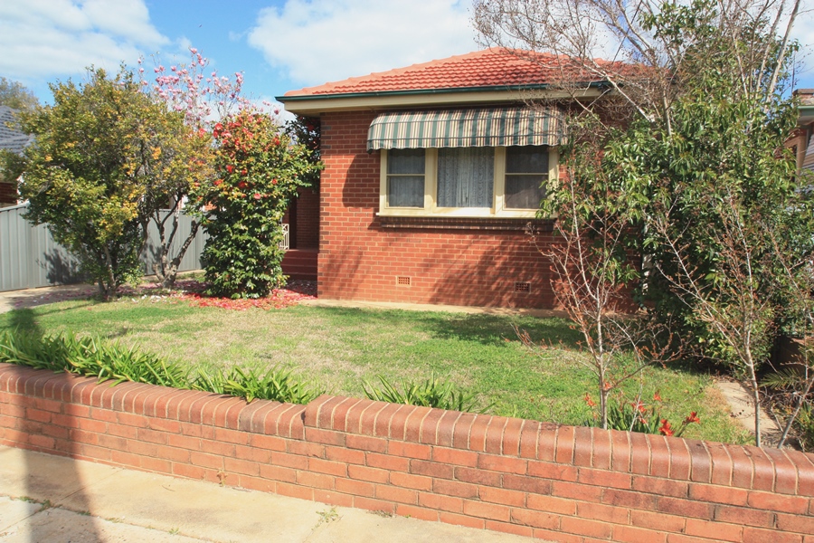 88a Coleman St, Turvey Park, NSW 2650