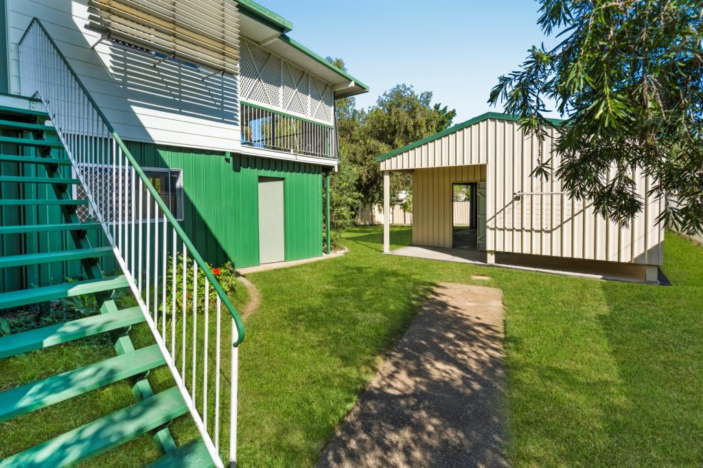 221 Blackstone Rd, Silkstone, QLD 4304