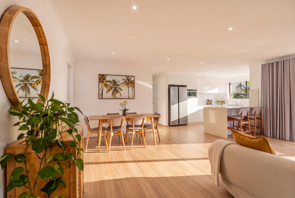 8/15 Mermaid Ave, Mermaid Beach, QLD 4218