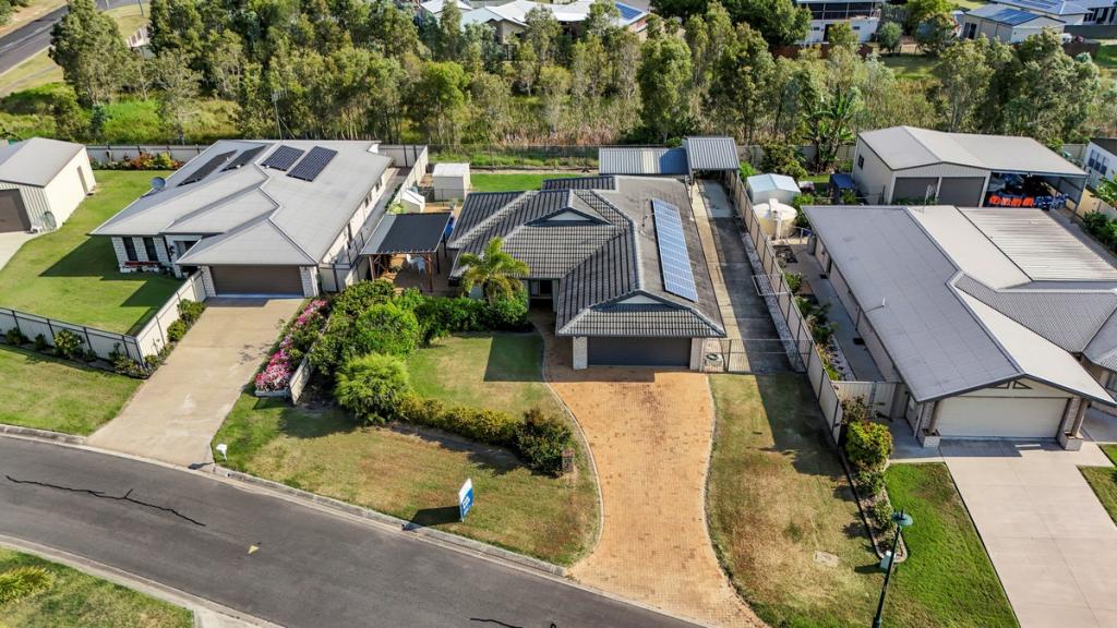 4 Coles Ct, Toogoom, QLD 4655