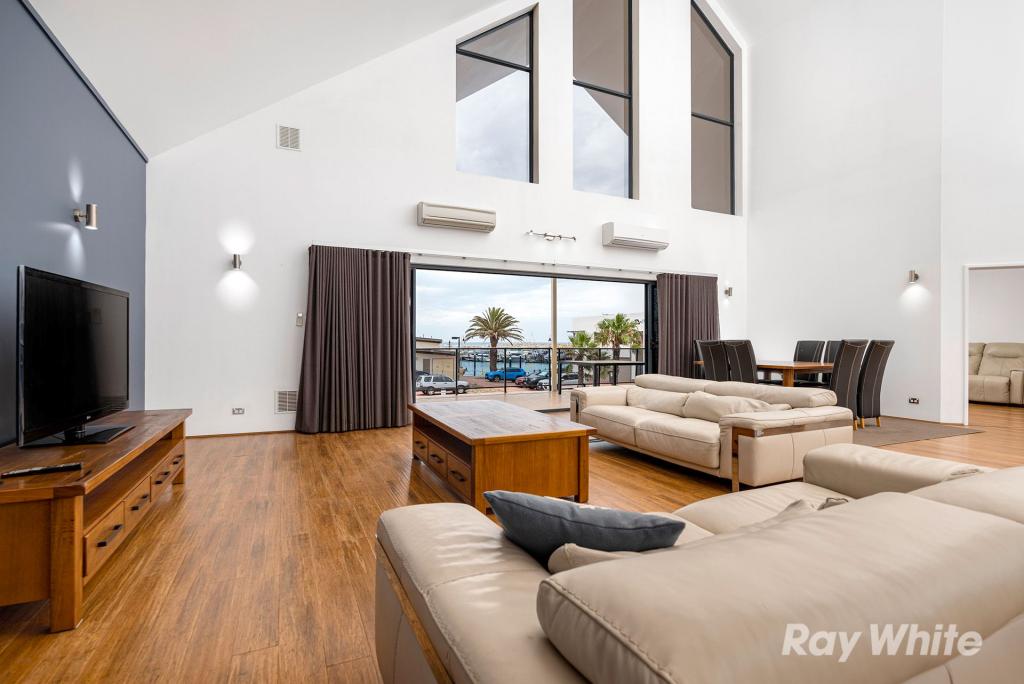 1/264 Foreshore Dr, Geraldton, WA 6530