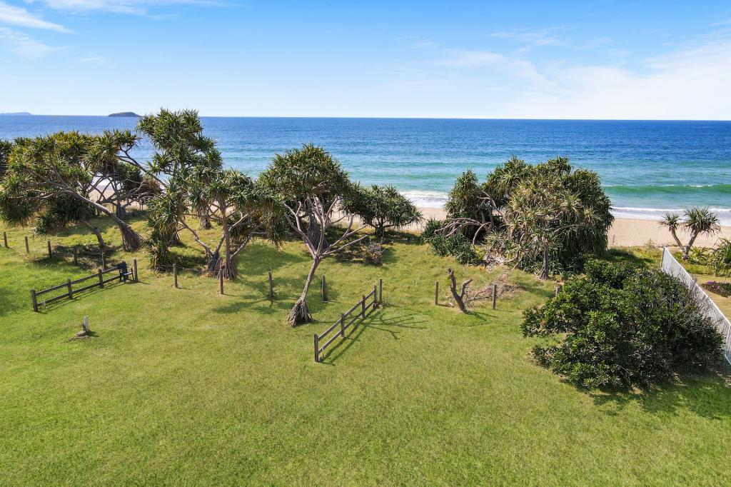 4 Oceanfront Dr, Sapphire Beach, NSW 2450