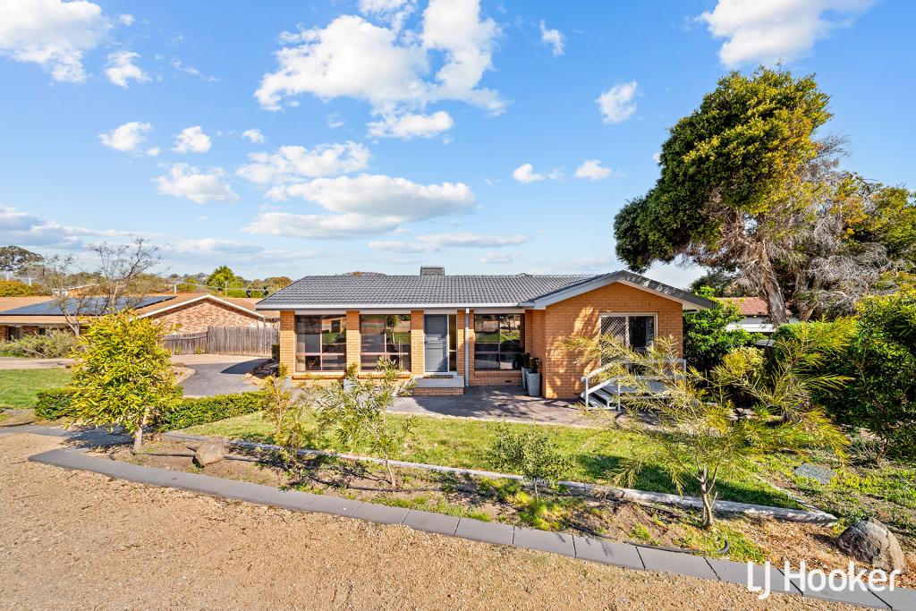 22 Girdlestone Cct, Calwell, ACT 2905