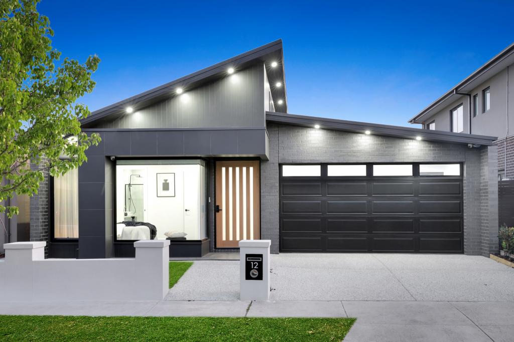 12 BLANC ST, WOLLERT, VIC 3750