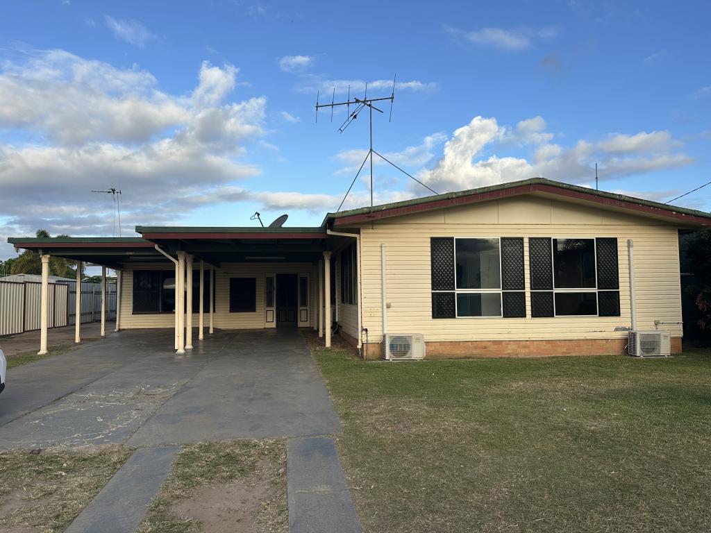 21 Moran St, Svensson Heights, QLD 4670