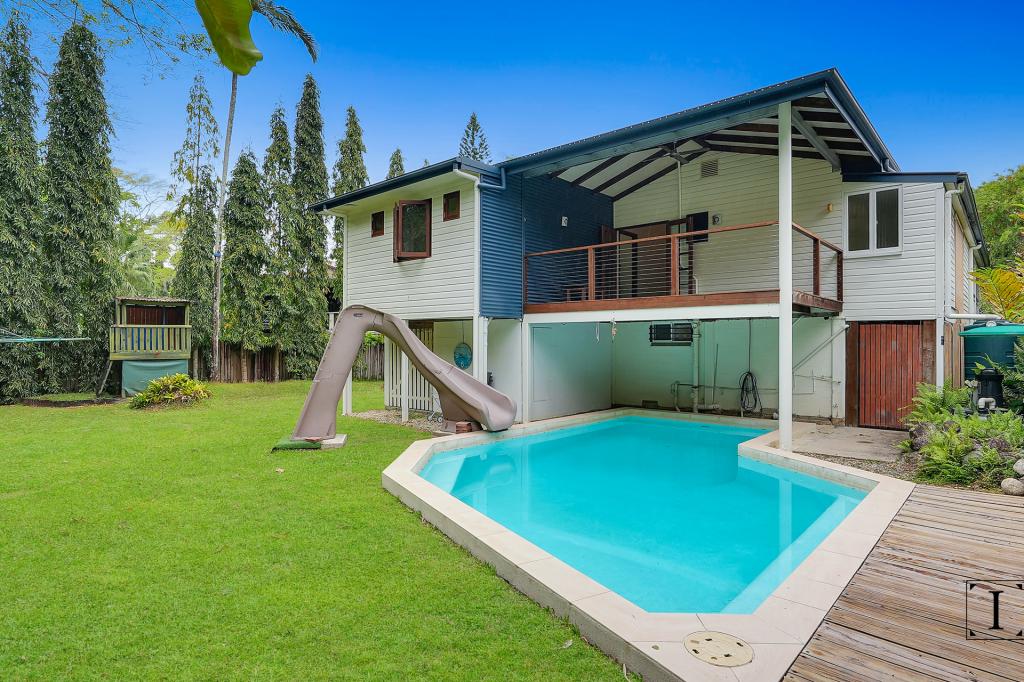 18 BOLTON ST, WHITFIELD, QLD 4870