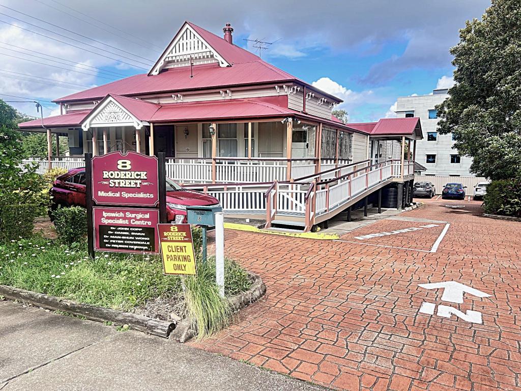 3/8 Roderick St, Ipswich, QLD 4305