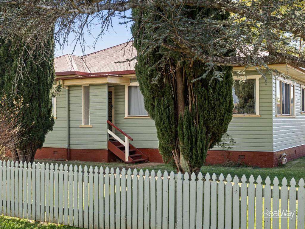 1 Phyllis St, Harristown, QLD 4350