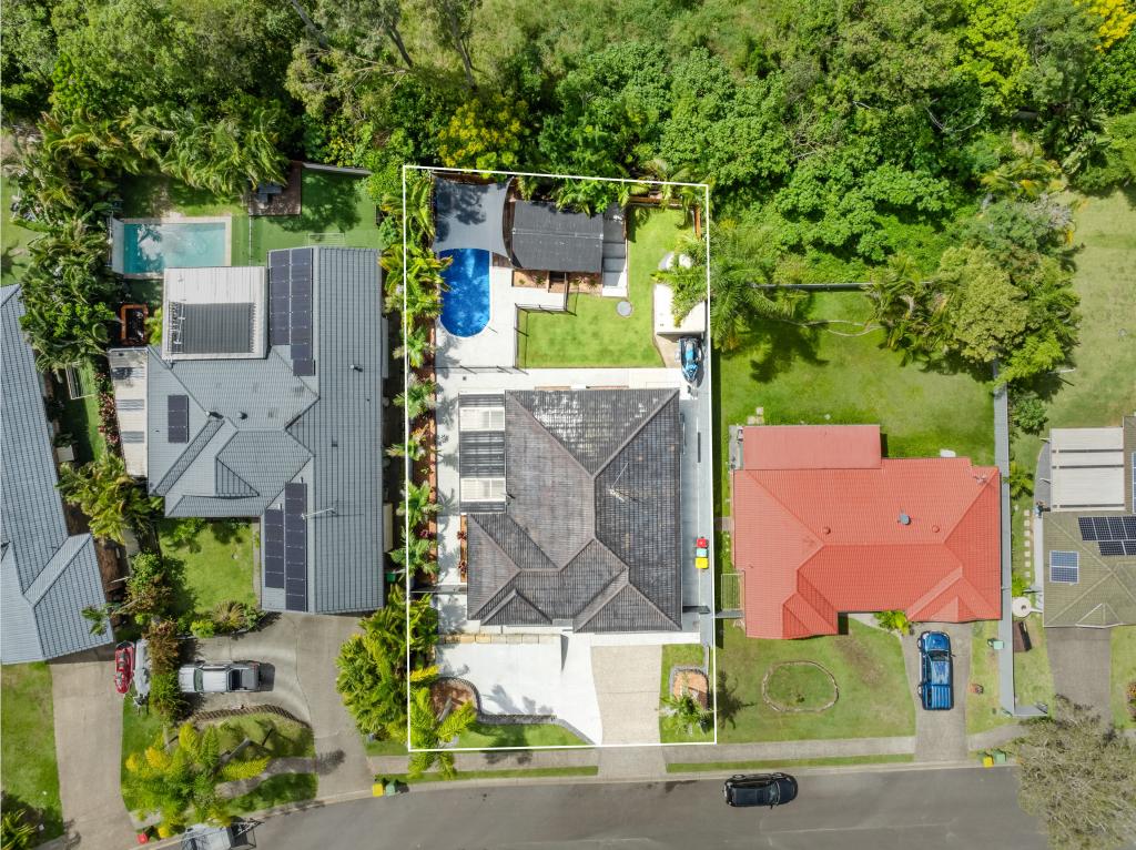 20 Davis Cup Ct, Oxenford, QLD 4210