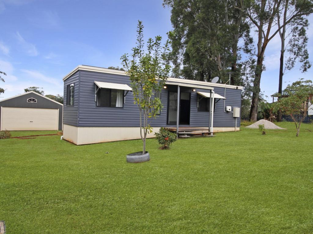 14 Dryandra St, Russell Island, QLD 4184