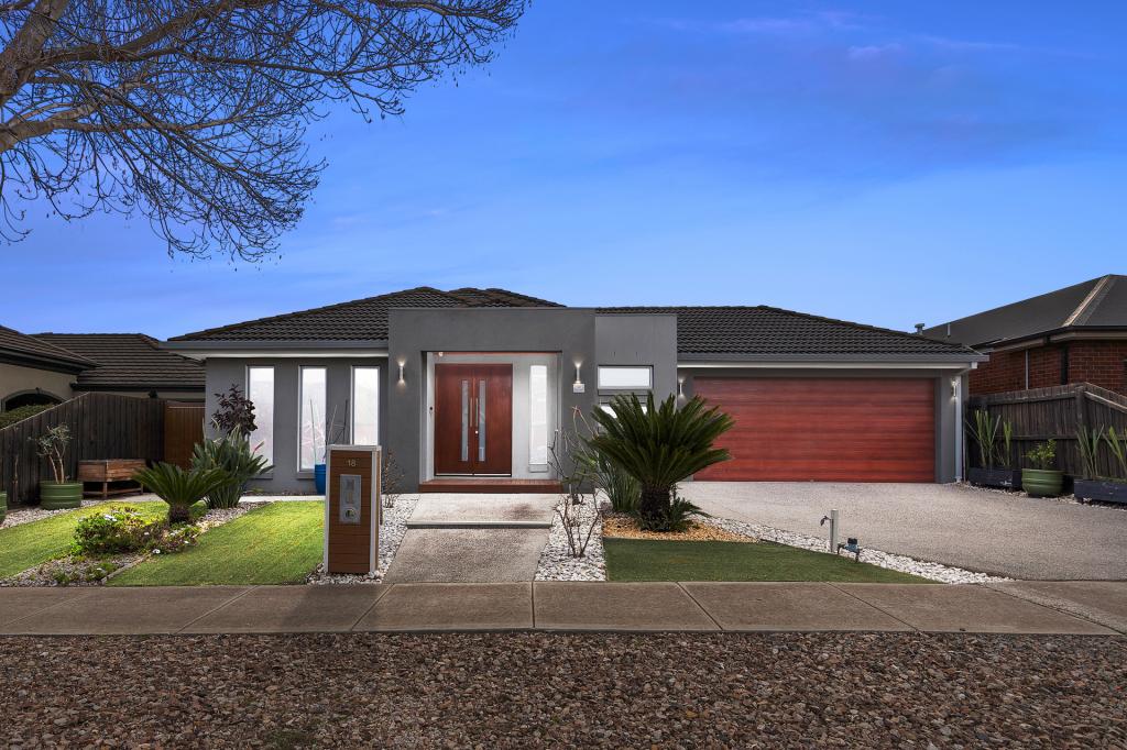 18 Bond St, Taylors Hill, VIC 3037