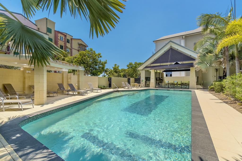 3050 Quay South Dr, Carrara, QLD 4211