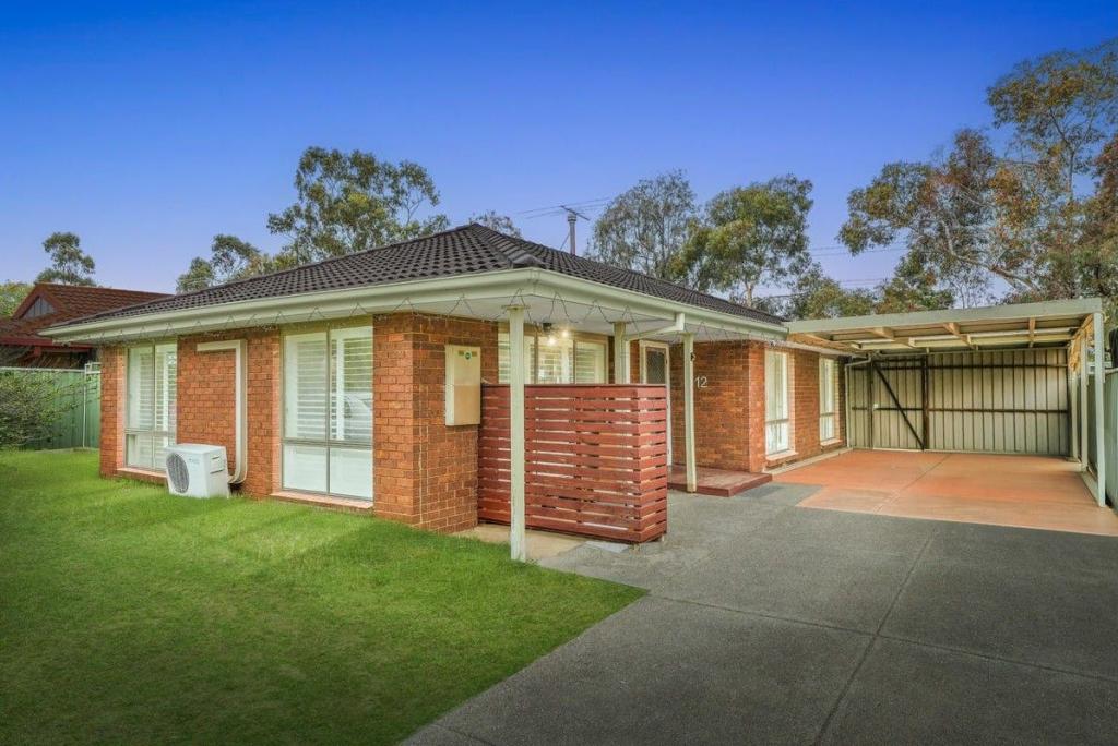 12 Trent Cl, Werribee, VIC 3030