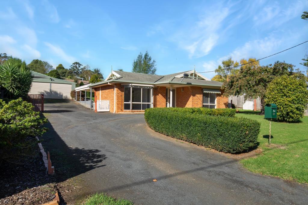 29 Grand Ridge East, Mirboo North, VIC 3871